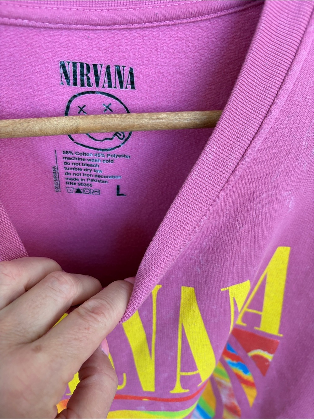 NIRVANA Magenta Crewneck with Yellow Logo - Picture 3 of 3